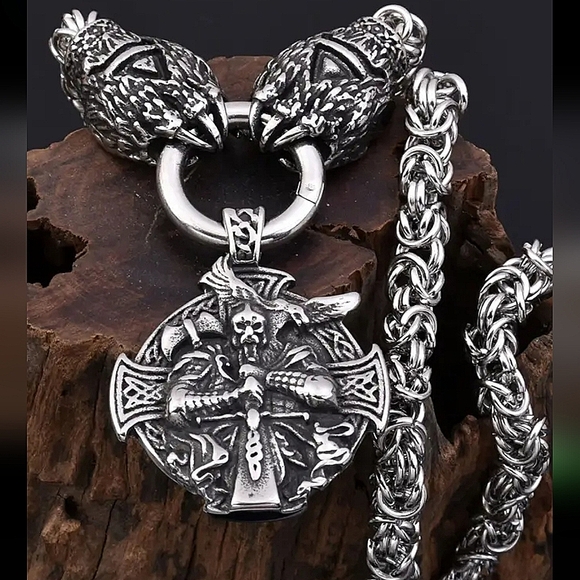 New! MEN'S Viking Bear Claw Crow Nordic Odin Cross Pendant Necklace. - Picture 2 of 5